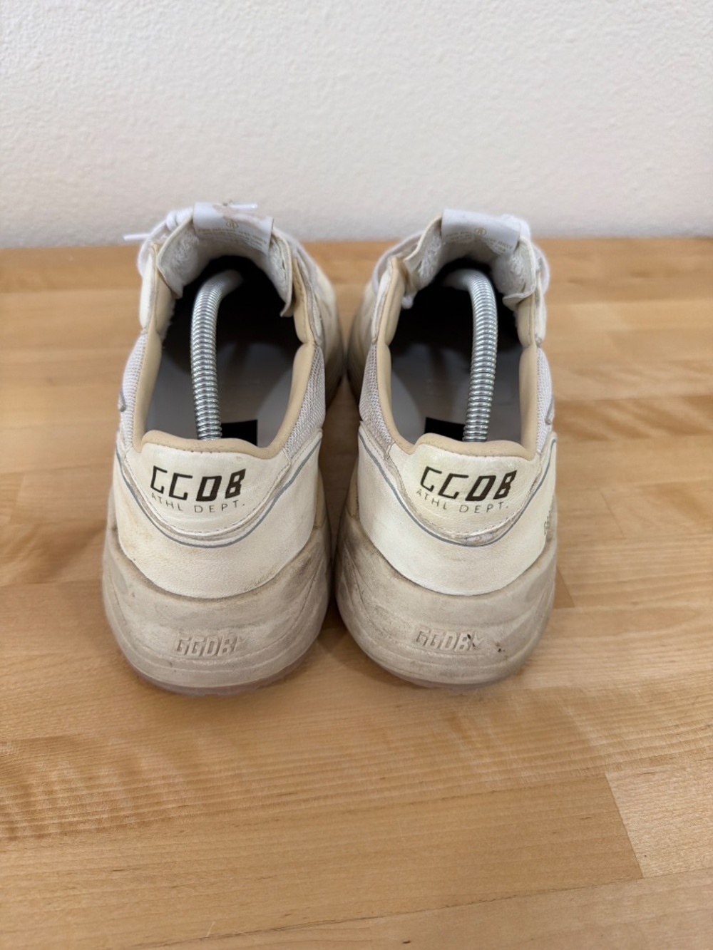 Golden Goose men’s Runners. Size EU44 - Picture 4 of 5